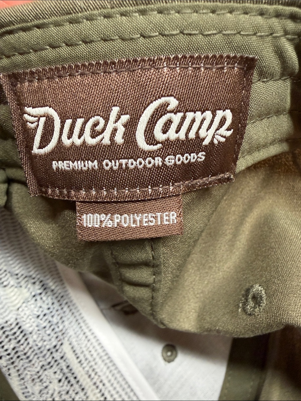 Duck Camp Like New Olive Green Snapback Cap with Alligator Embroidery - Picture 3 of 3